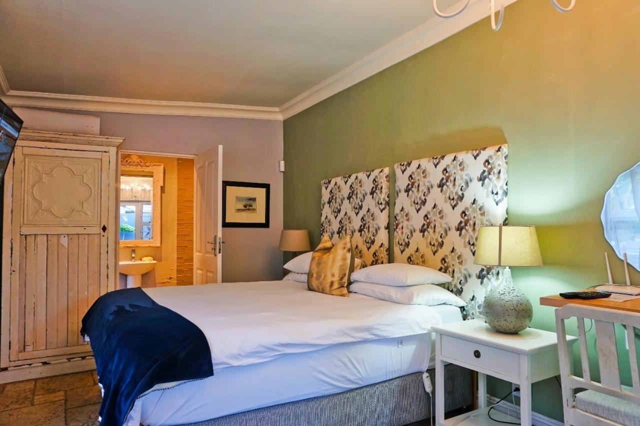 182 Old Transkei Road Hotel อีสต์ลอนดอน ภายนอก รูปภาพ